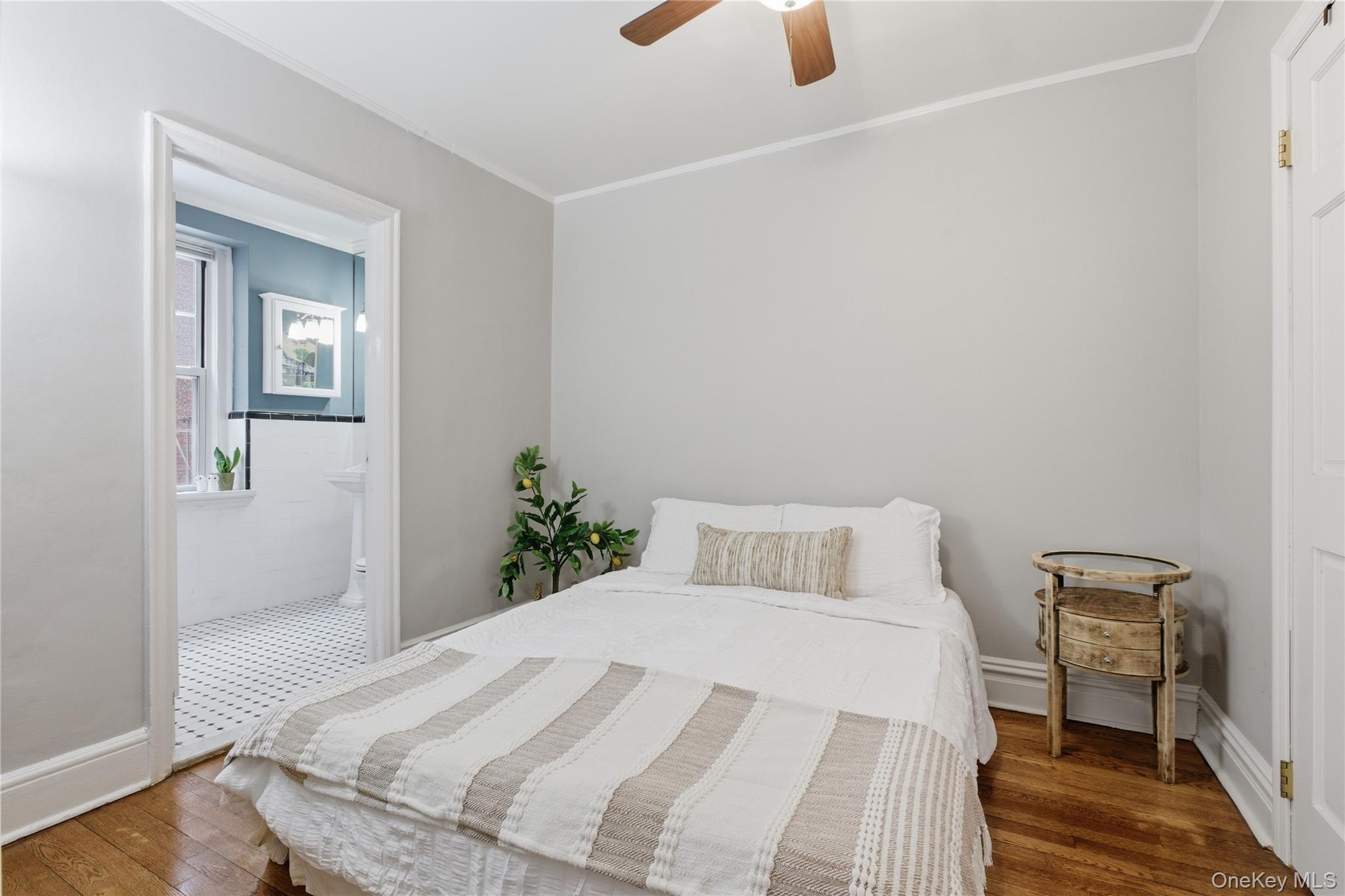 270 Bronxville Road, Unit B22 Bronxville, NY 10708 - Photo 16 of 23 sleeping alcove