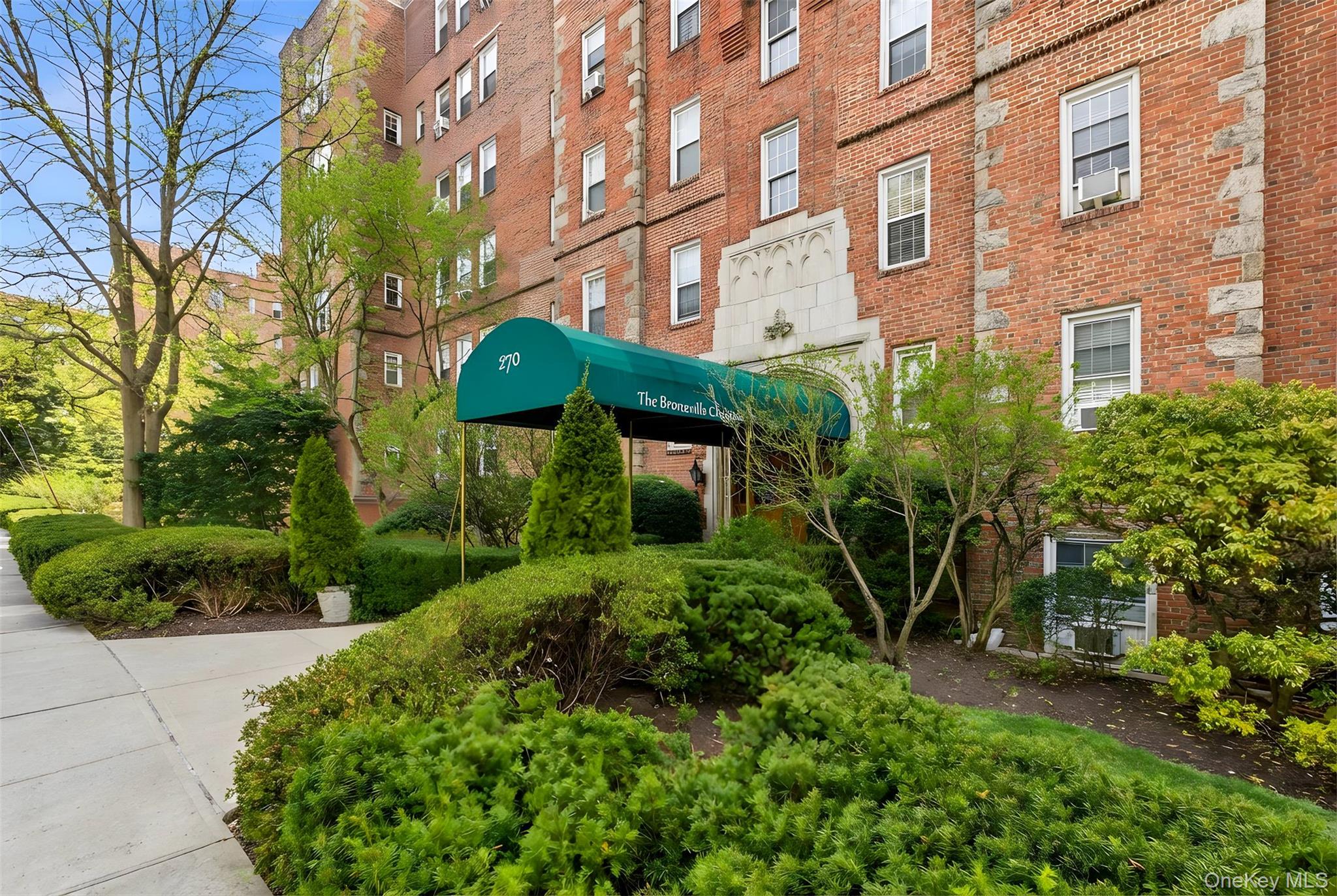 270 Bronxville Road, Unit B22 Bronxville, NY 10708 - Photo 2 of 23 View of apartment building / complex