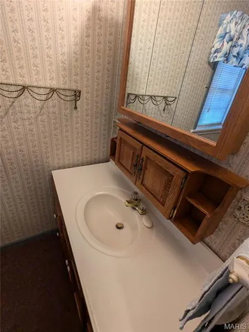 $260,000 | 19503 North Moonbeam Lane, Mount Vernon, IL 62864