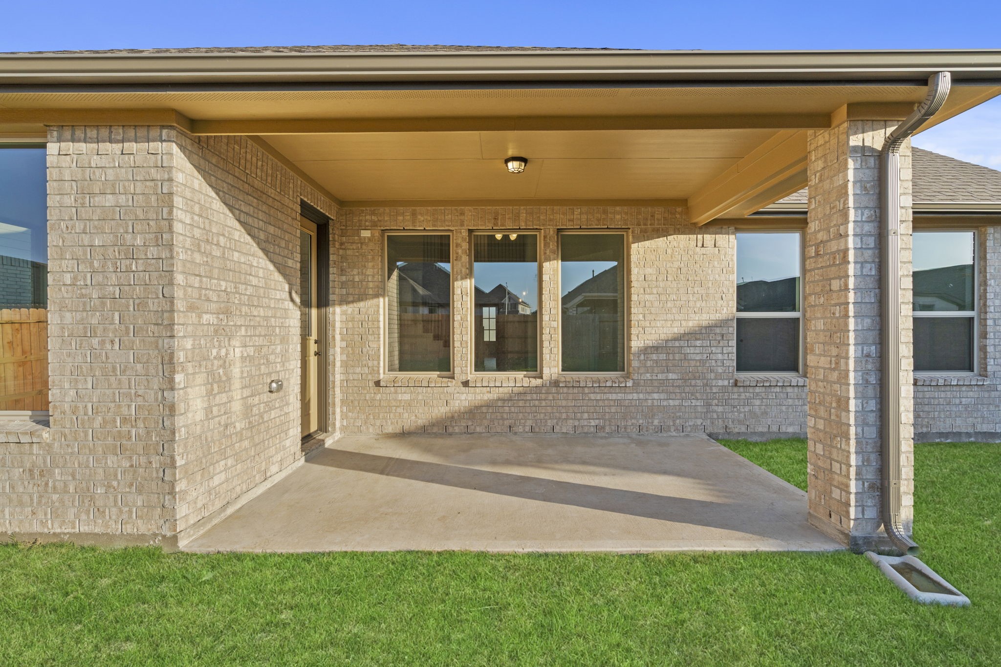 5026 Field Sparrow Lane Rosenberg, TX 77471 - Photo 33 of 38