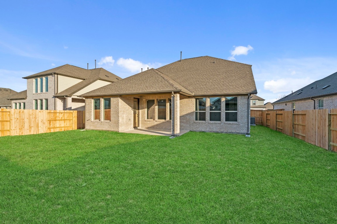 5026 Field Sparrow Lane Rosenberg, TX 77471 - Photo 34 of 38