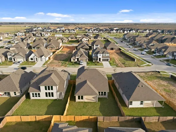 $429,990 | 5026 Field Sparrow Lane, Rosenberg, TX 77471