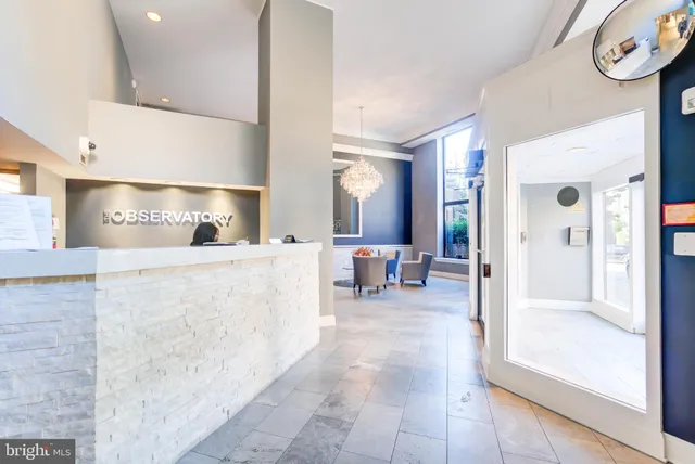 $2,700 | 2111 Wisconsin Avenue Northwest, Unit 608, Washington, DC 20007