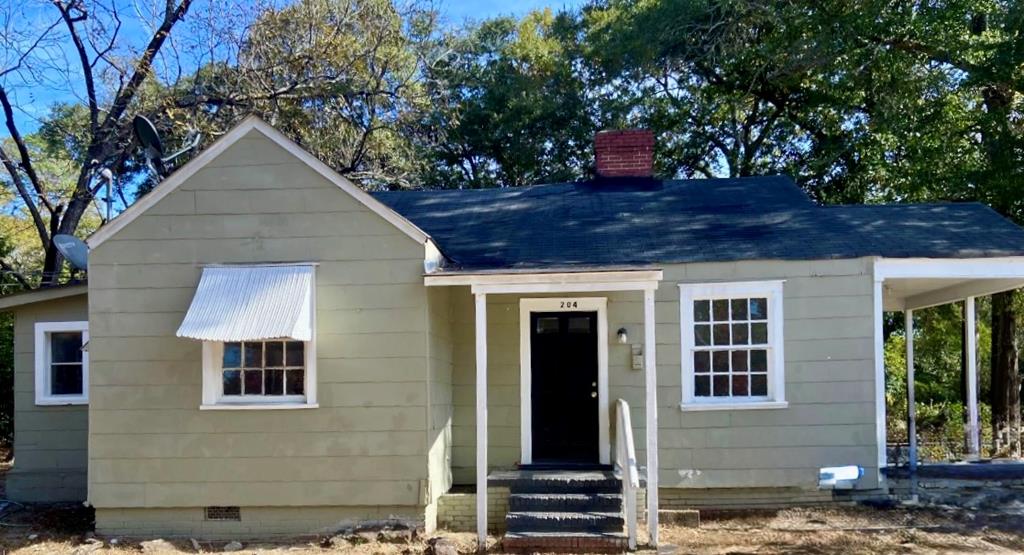 1035 Fisk Avenue Columbus, GA 31906 - Photo 13 of 23 a front view of house with a yard