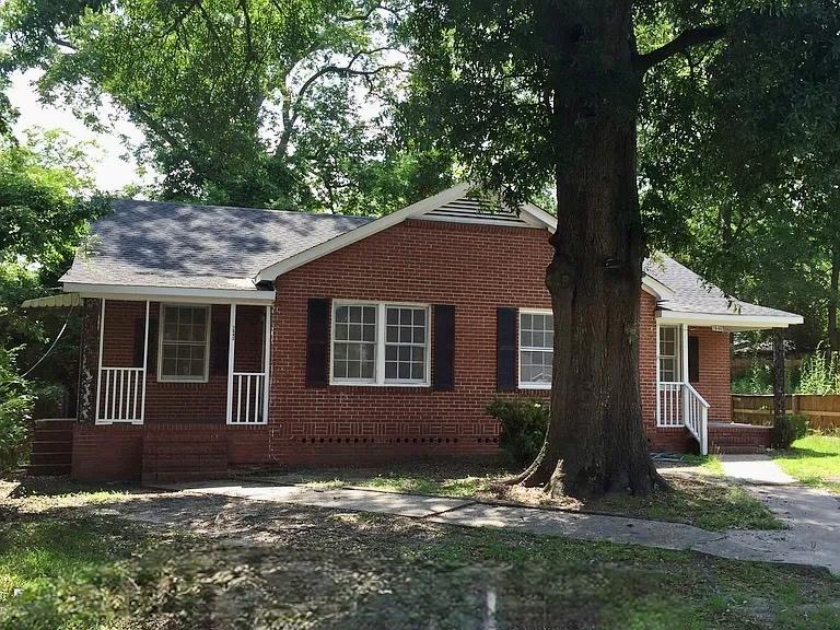 1035 Fisk Avenue Columbus, GA 31906 - Photo 8 of 23 front view of a house with a yard