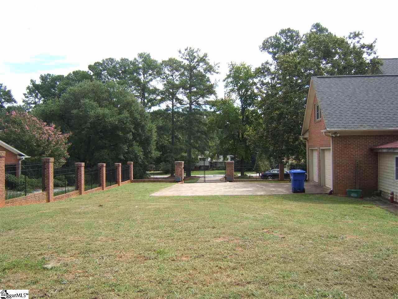 818 Parkins Mill Road Greenville, SC 29607 - Photo 22 of 23