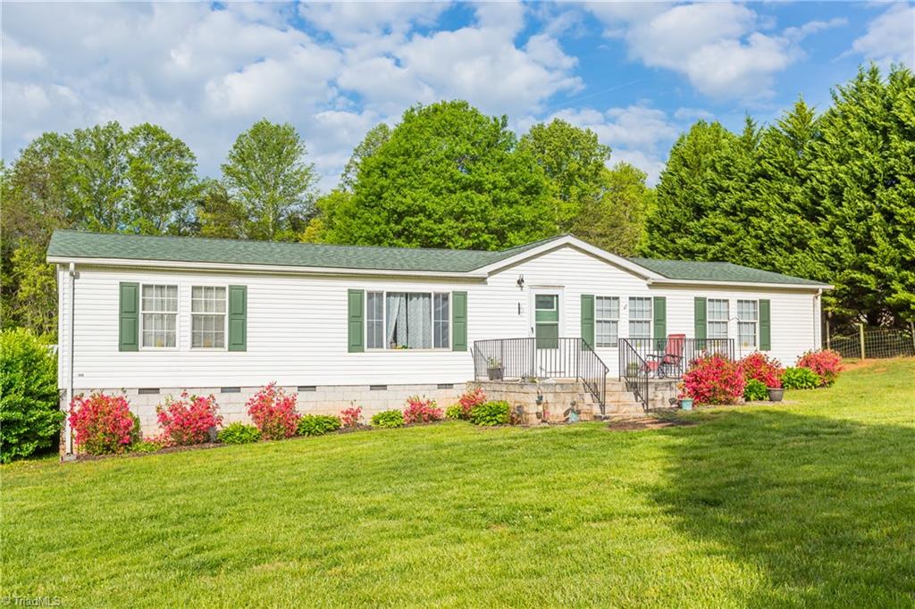 1417 Frank Joyce Road Sandy Ridge, NC 27046 - Photo 3 of 13