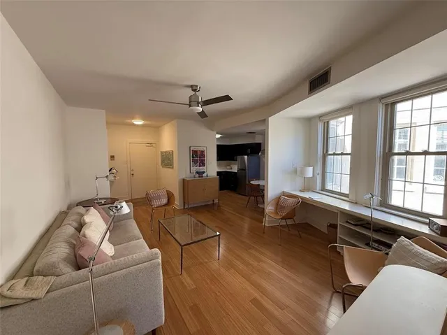 $1,600 | 7530 St Charles Avenue, Unit L, New Orleans, LA 70118