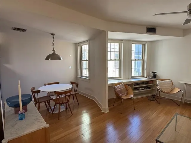 $1,600 | 7530 St Charles Avenue, Unit L, New Orleans, LA 70118