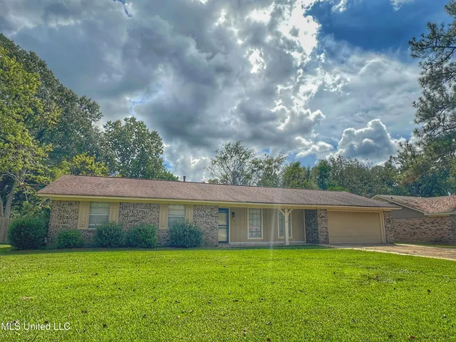 $234,900 | 70 Crossgates Drive, Brandon, MS 39042