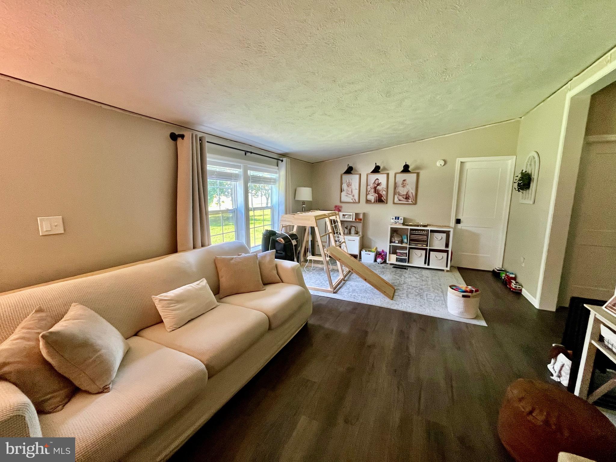 1726 Ridge Road Whiteford, MD 21160 - Photo 10 of 22 Gallery Image 10