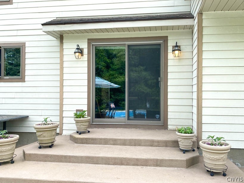 65 Ironwood Road New Hartford, NY 13413 - Photo 39 of 49