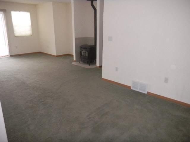 13512 East Piper Road Spokane, WA 99217 - Photo 2 of 20