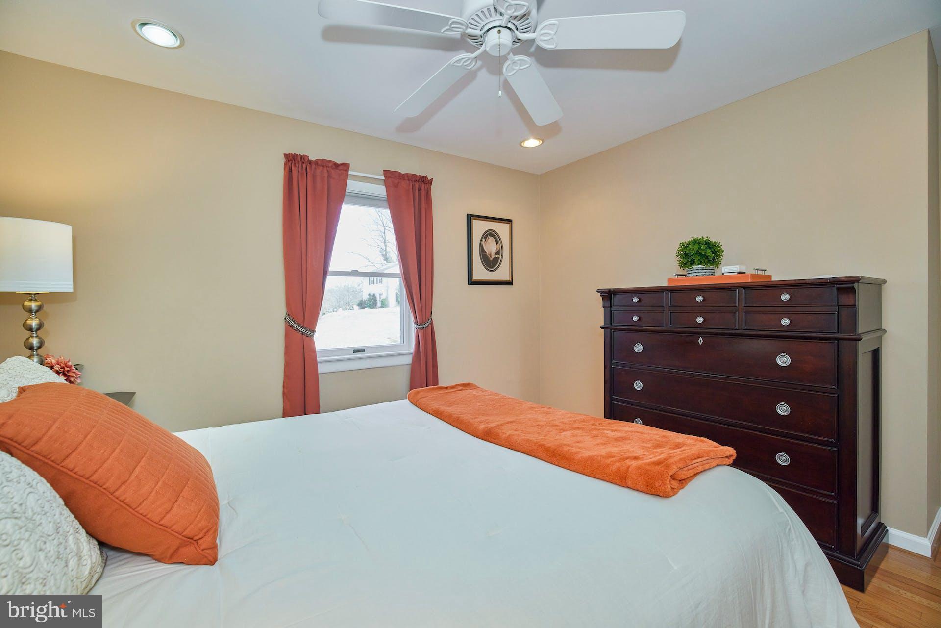 7613 Hamlet Street Springfield, VA 22151 - Photo 19 of 49 Second Bedroom