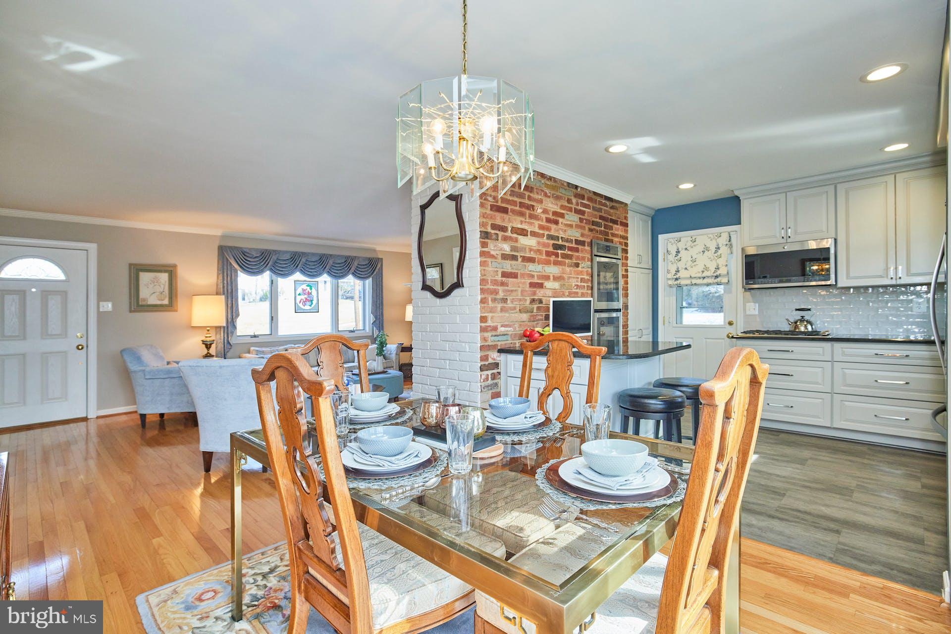 7613 Hamlet Street Springfield, VA 22151 - Photo 7 of 49 Dining Room