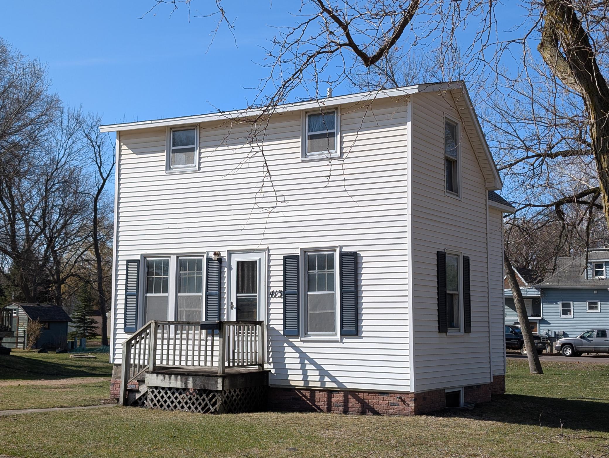 413 Mason Street Marshall, MN 56258 - Photo 1 of 3