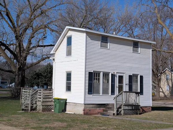 $80,000 | 413 Mason Street, Marshall, MN 56258