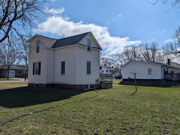 $80,000 | 413 Mason Street, Marshall, MN 56258