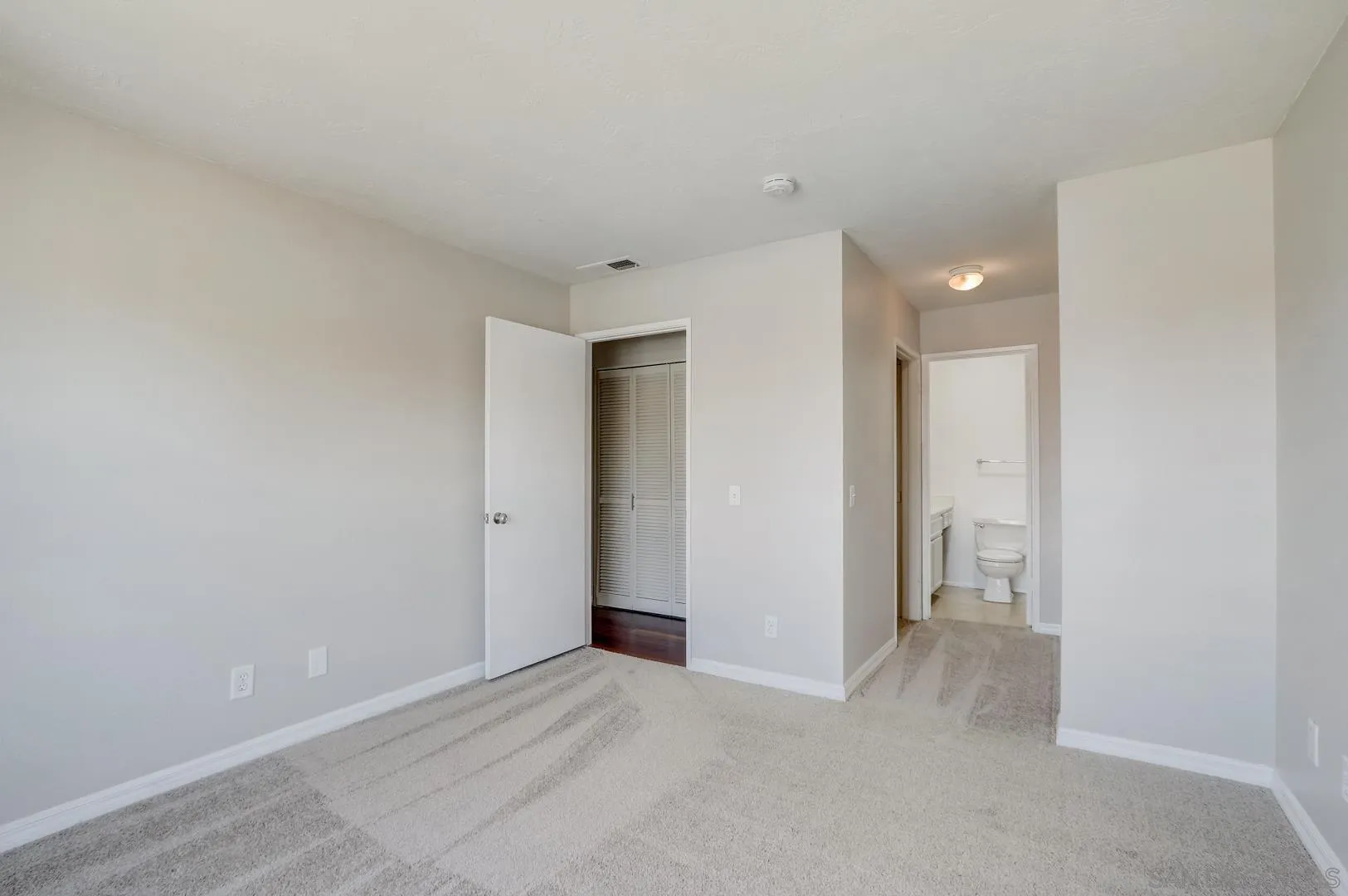 868 South Rancho Santa Fe Road, Unit F San Marcos, CA 92078 - Photo 14 of 18 Gallery Image 14