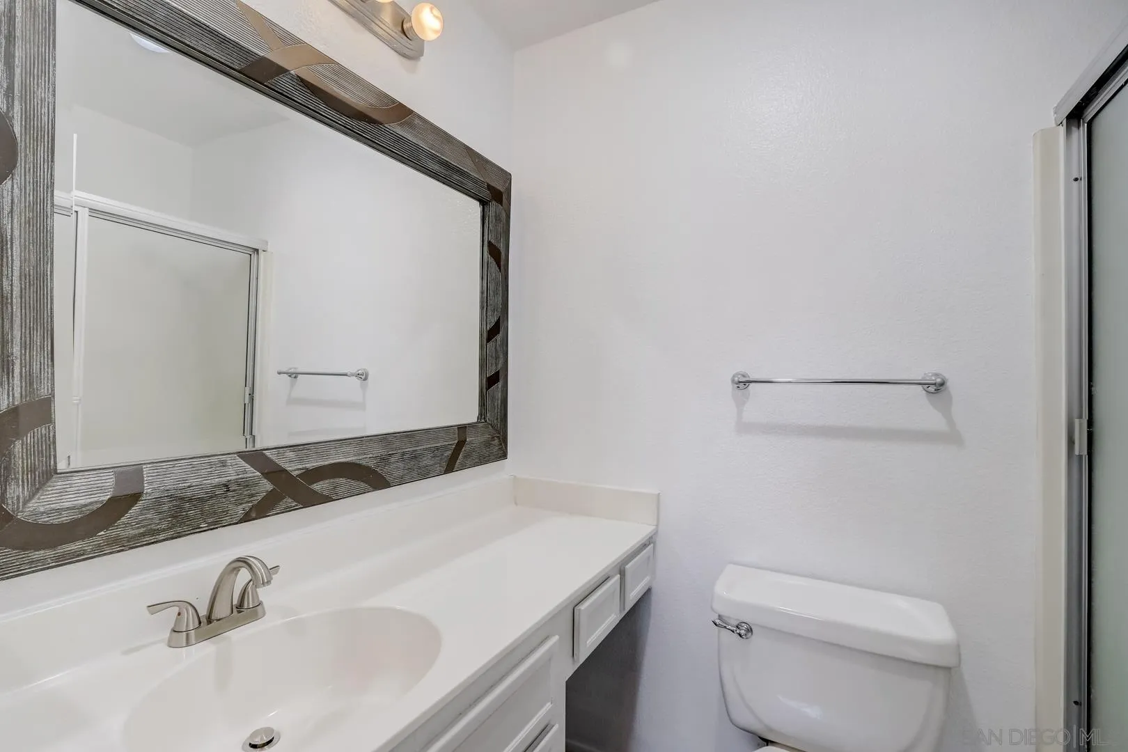 868 South Rancho Santa Fe Road, Unit F San Marcos, CA 92078 - Photo 8 of 18 Gallery Image 8