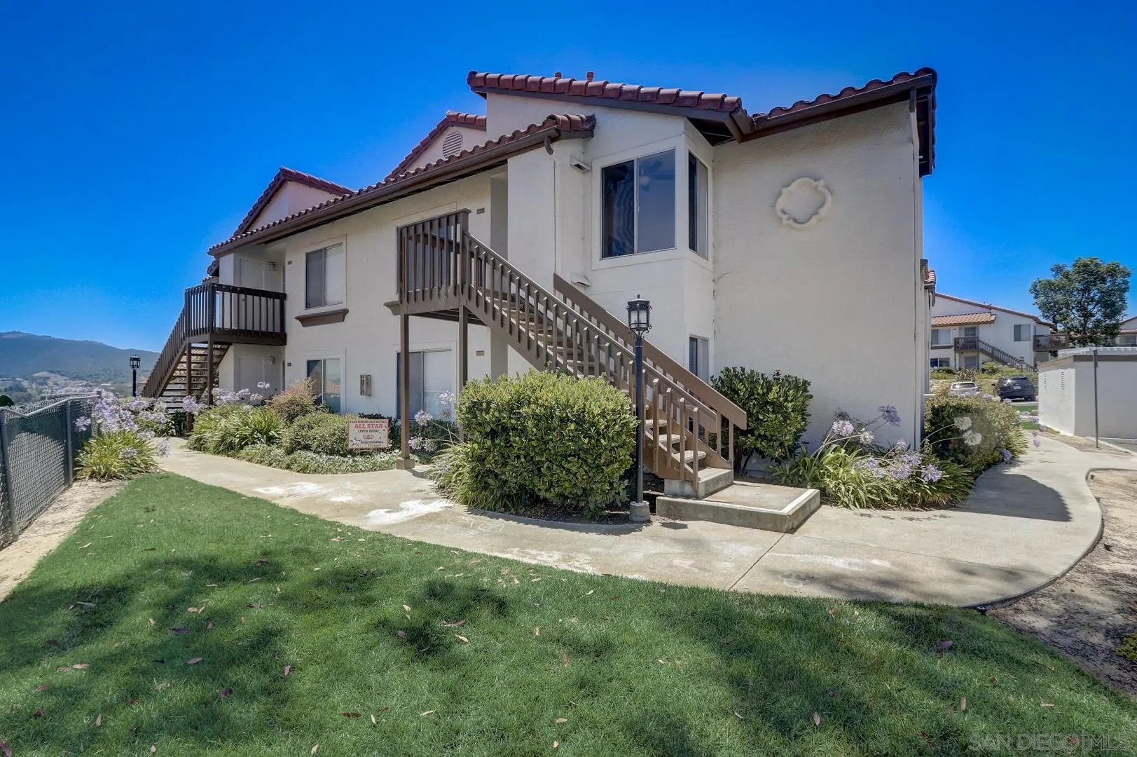 868 South Rancho Santa Fe Road, Unit F San Marcos, CA 92078 - Photo 9 of 18 Gallery Image 9