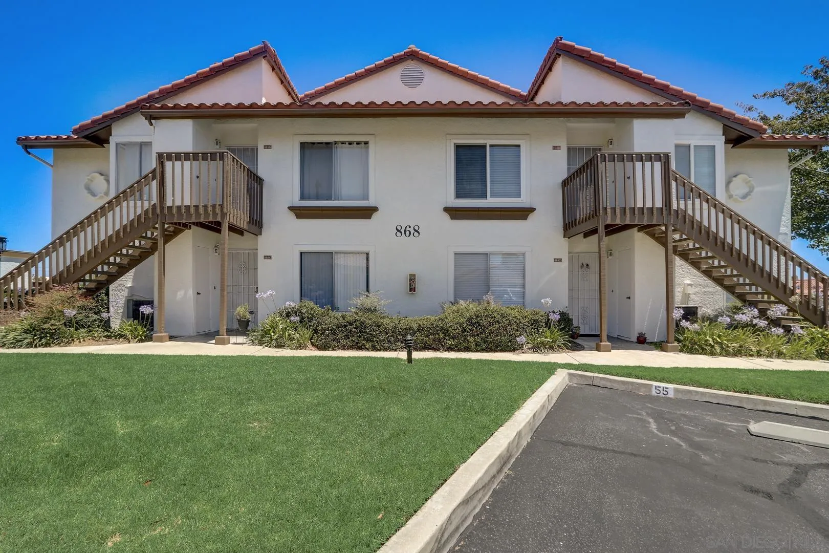 868 South Rancho Santa Fe Road, Unit F San Marcos, CA 92078 - Photo 10 of 18 Gallery Image 10