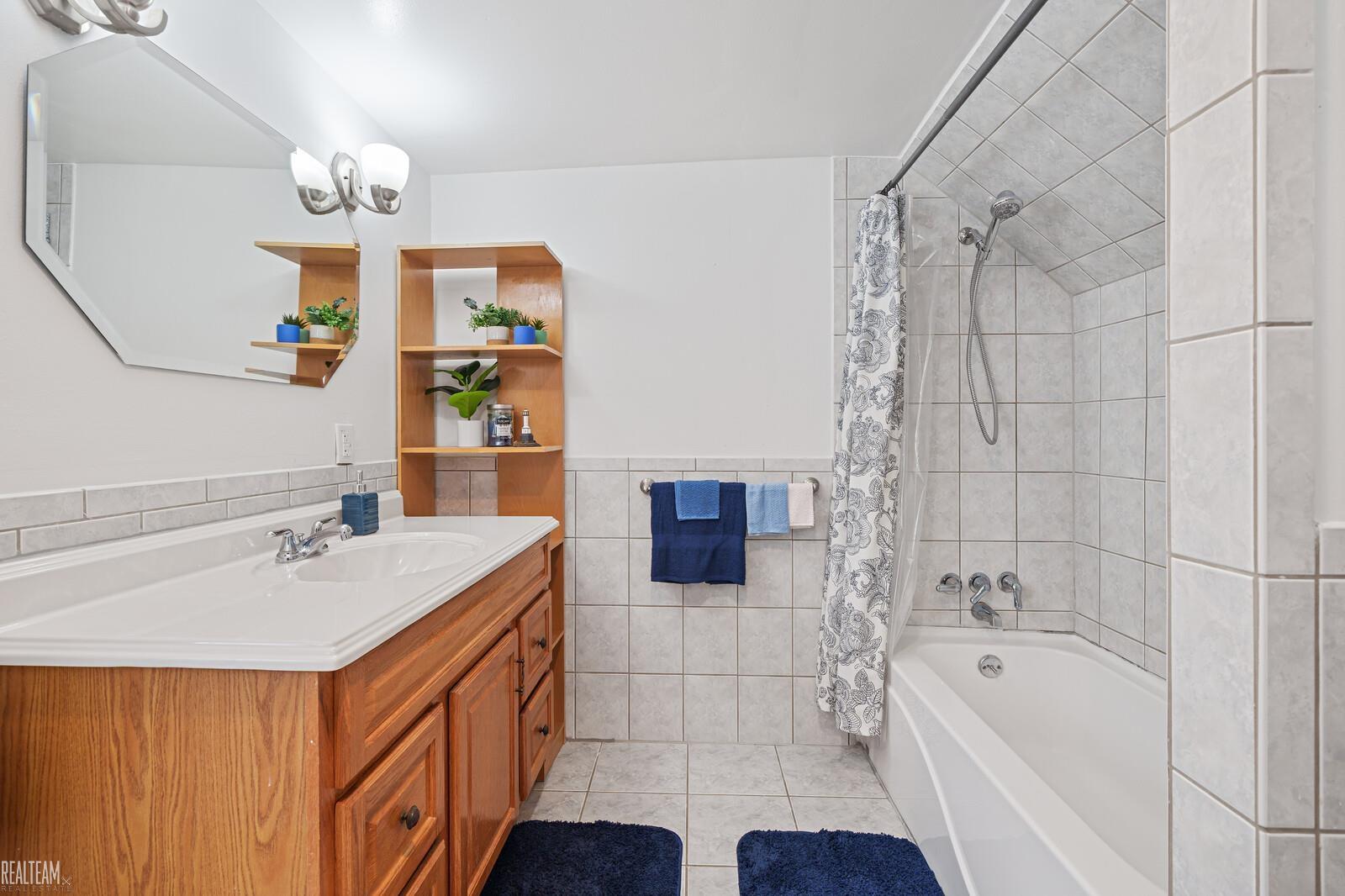 260 Riverside Drive Mount Clemens, MI 48043 - Photo 22 of 27 Gallery Image 22