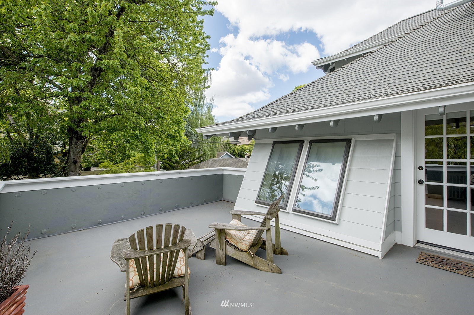 945 17th Avenue East Seattle, WA 98112 - Photo 31 of 40