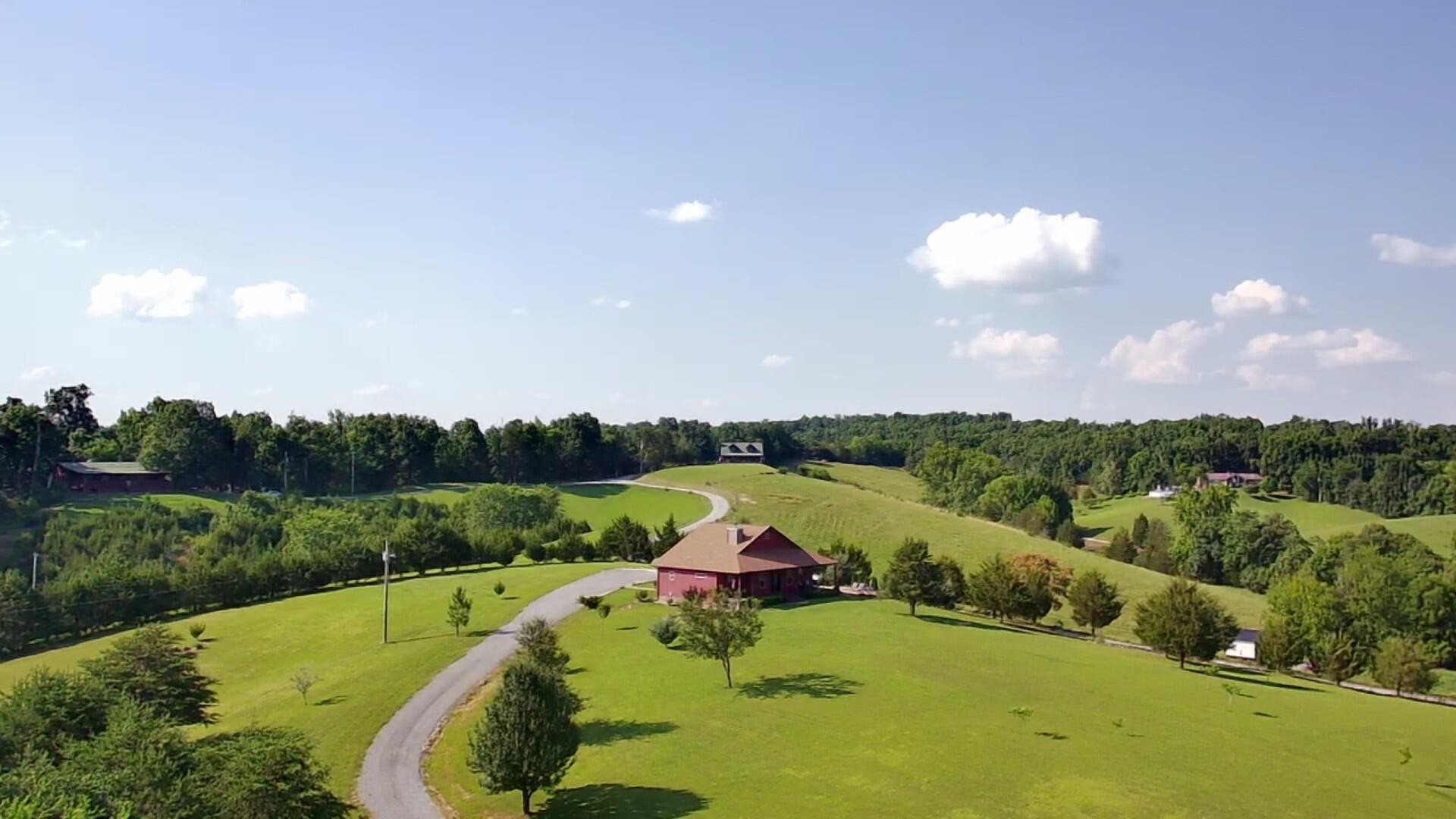 2236 Chestnut Hill Road Dandridge, TN 37725 - Photo 11 of 58 Gallery Image 11