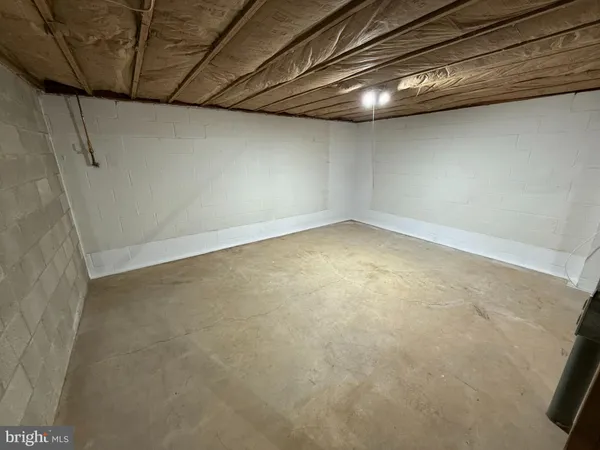 $1,125 | 114 West Vine Street, Unit A, Camp Hill, PA 17011