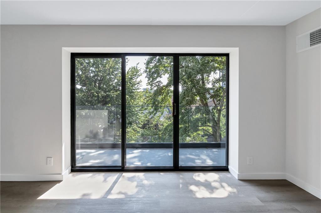 2460 Peachtree Road, Unit 502 Atlanta, GA 30305 - Photo 13 of 44 Gallery Image 13