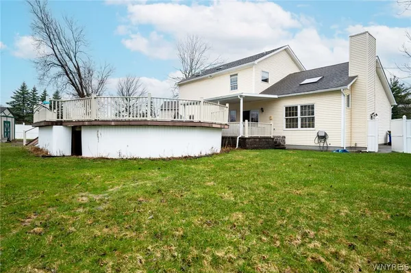 $469,999 | 25 Cranburne Court, Amherst, NY 14221