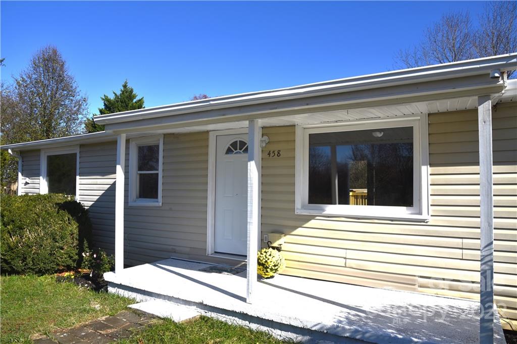 458 Kimmon Road Harmony, NC 28634 - Photo 18 of 23 front view of a house