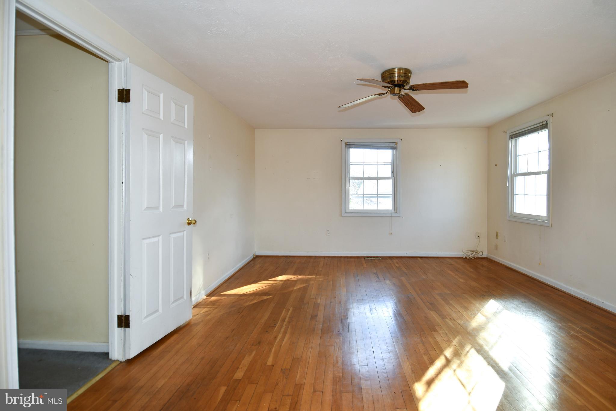 6 Beechvue Court Silver Spring, MD 20906 - Photo 20 of 42 Primary Bedroom