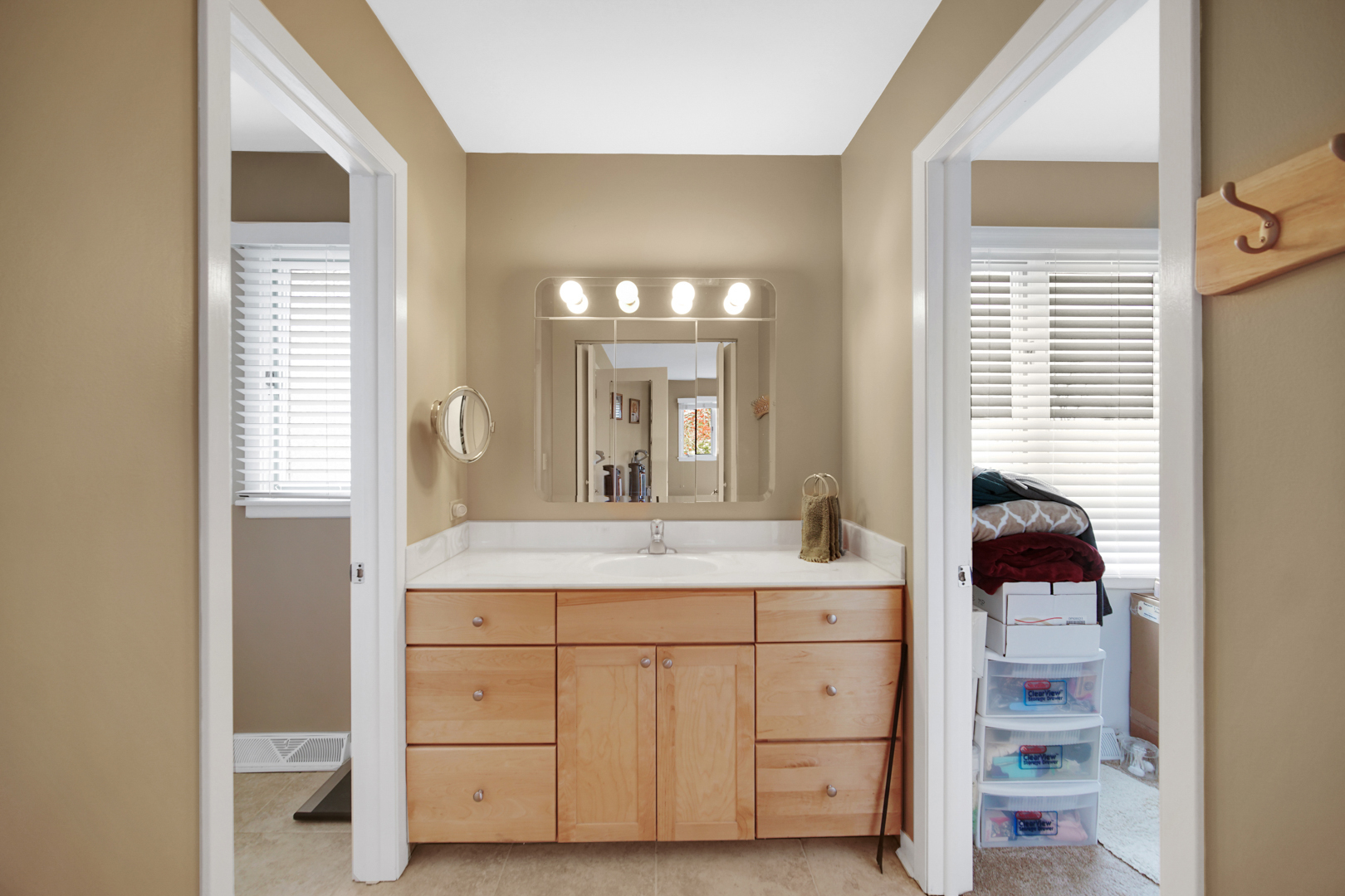 1102 Compton Point Addison, IL 60101 - Photo 15 of 34 a en suite bathroom with a sink double vanity and a mirror