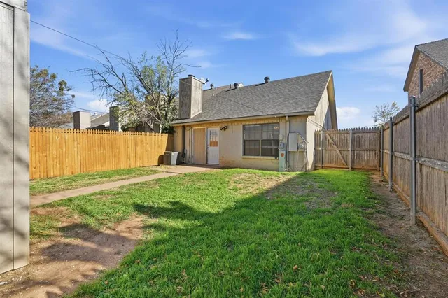 $1,100 | 246 Washington Boulevard, Abilene, TX 79601