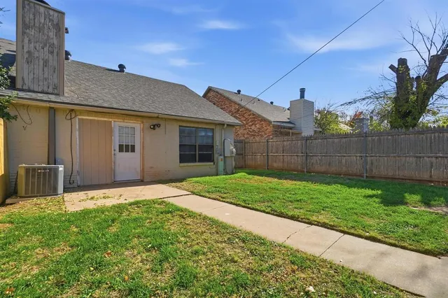 $1,100 | 246 Washington Boulevard, Abilene, TX 79601