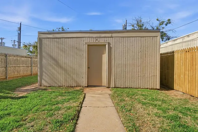 $1,100 | 246 Washington Boulevard, Abilene, TX 79601