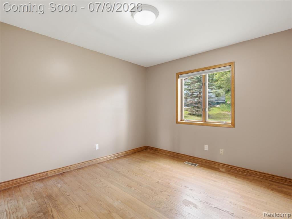 3400 Ludwig Road Oxford, MI 48371 - Photo 21 of 35