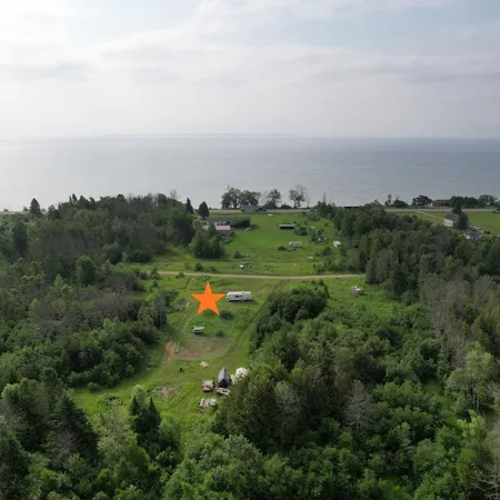 $300,000 | State Highway, Menominee, MI 49858