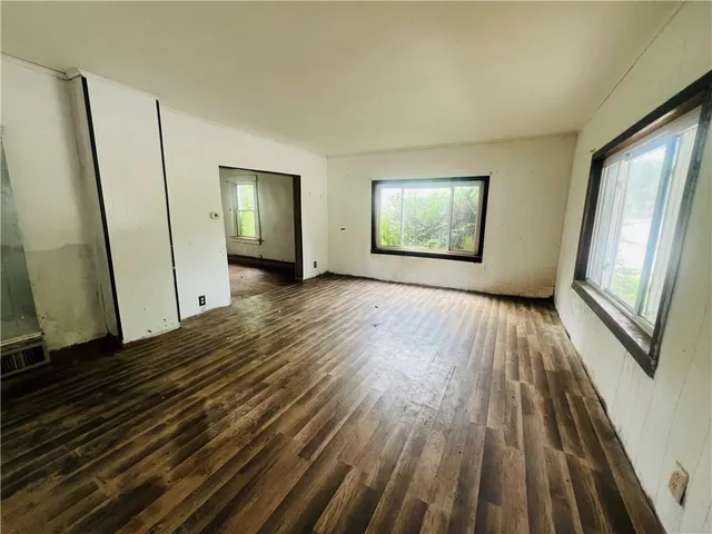 $24,900 | 513 Jackson Street, Garrett, PA 15542