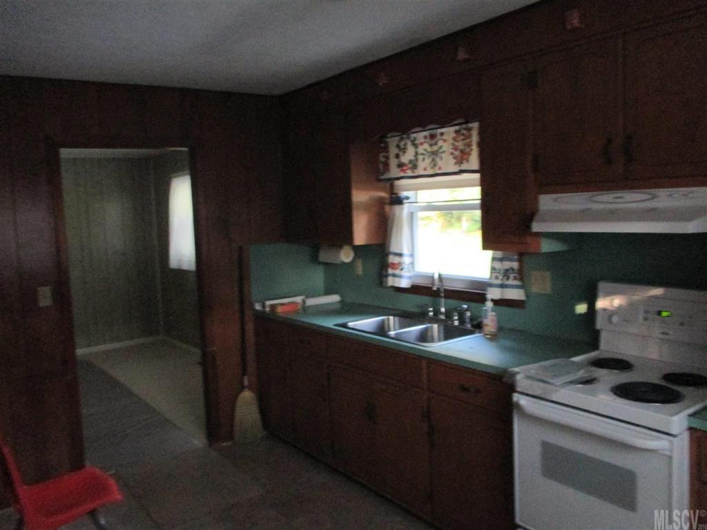 4258 Hartland Road Lenoir, NC 28645 - Photo 15 of 17 Gallery Image 15