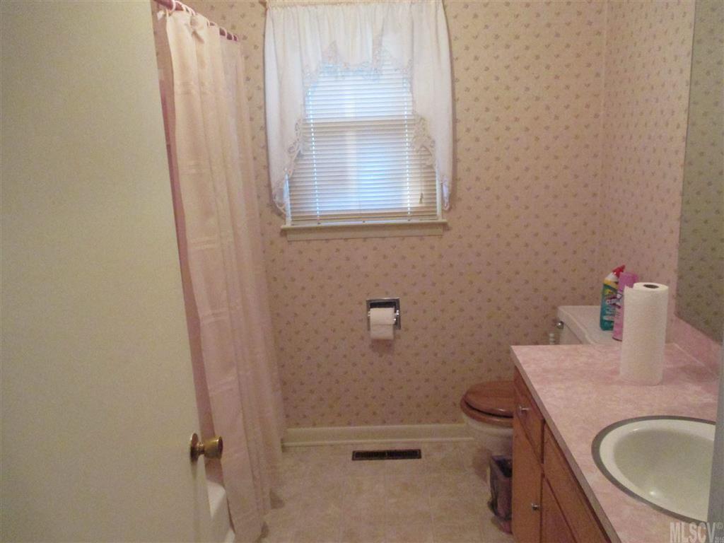 4258 Hartland Road Lenoir, NC 28645 - Photo 7 of 17 Gallery Image 7