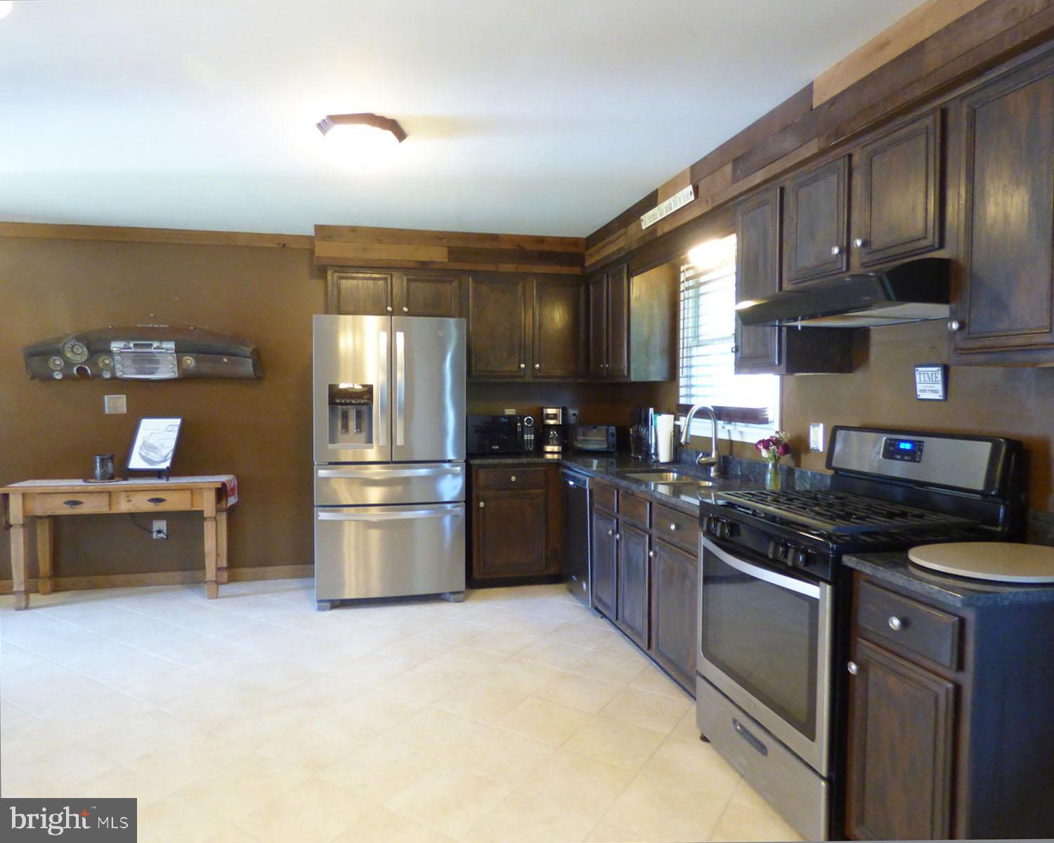 6 Ferry Road Pennsville, NJ 08070 - Photo 3 of 12 Gallery Image 3