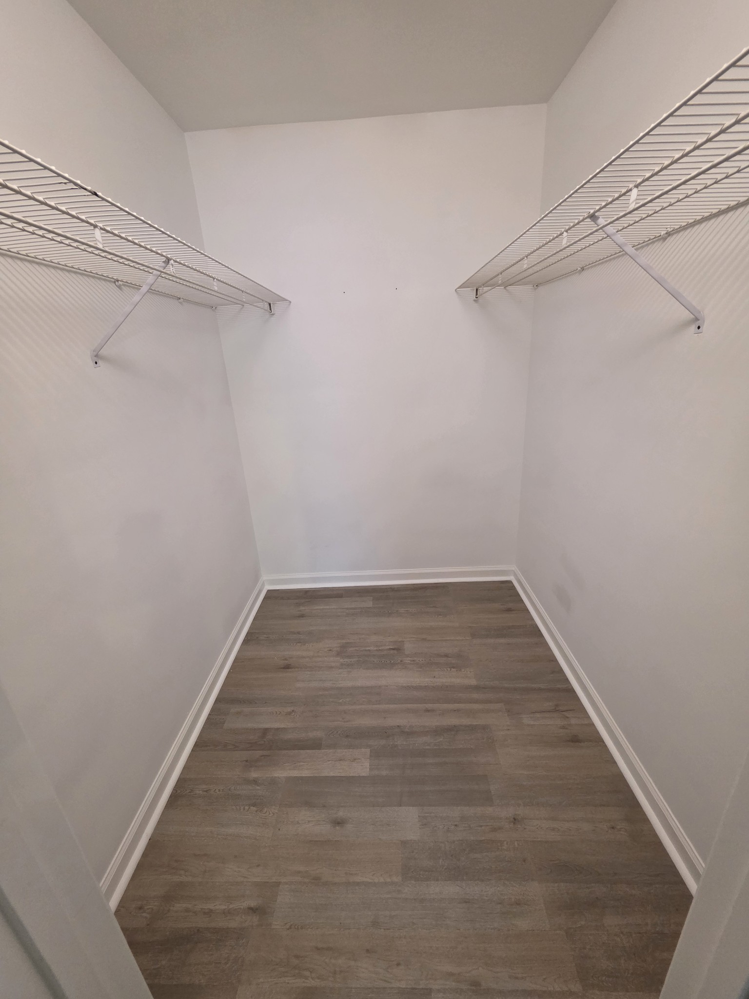 102 Cascade Lane Bell Buckle, TN 37020 - Photo 13 of 21 a view of a room with empty racks