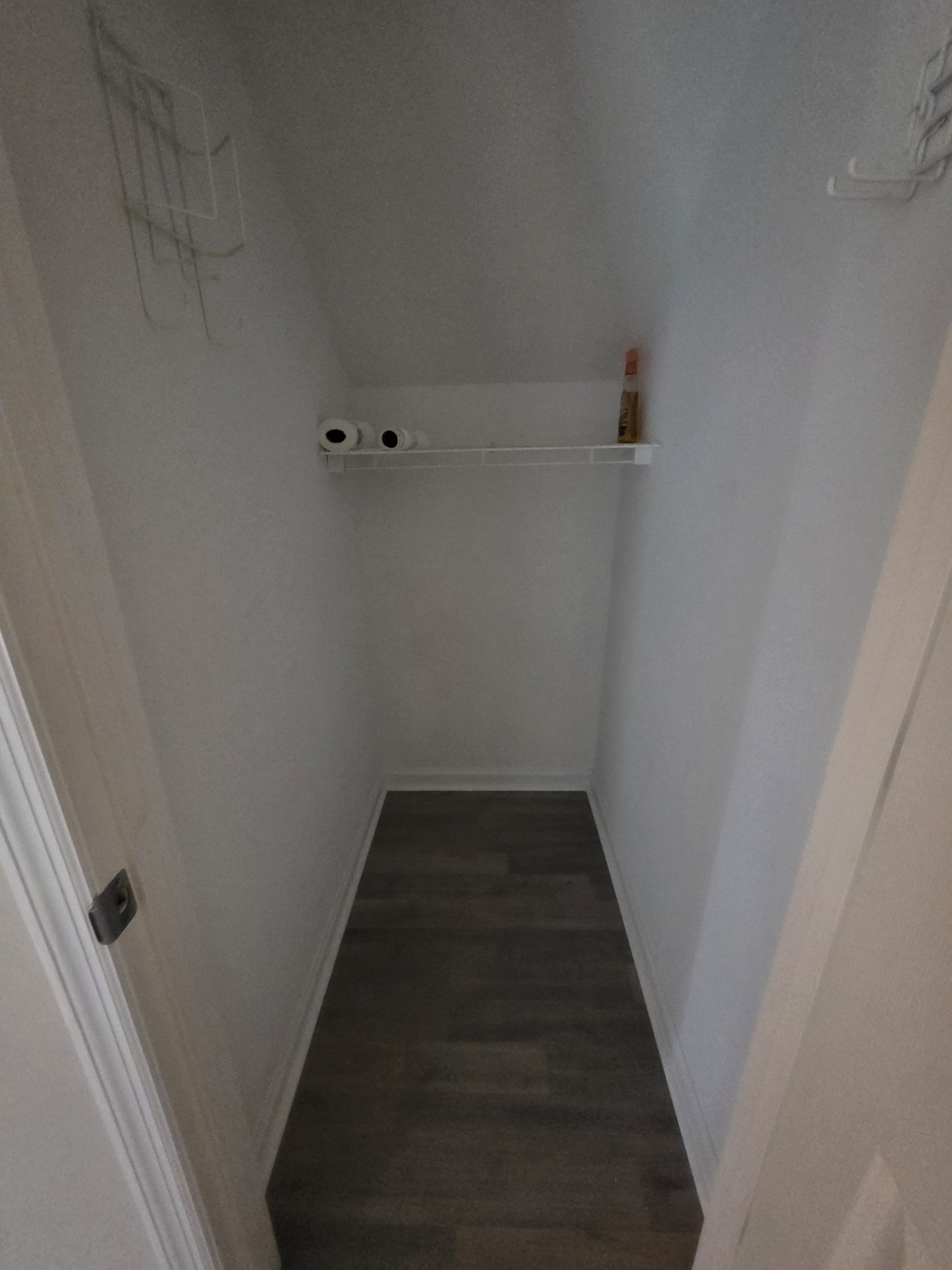 102 Cascade Lane Bell Buckle, TN 37020 - Photo 9 of 21 a view of a hallway