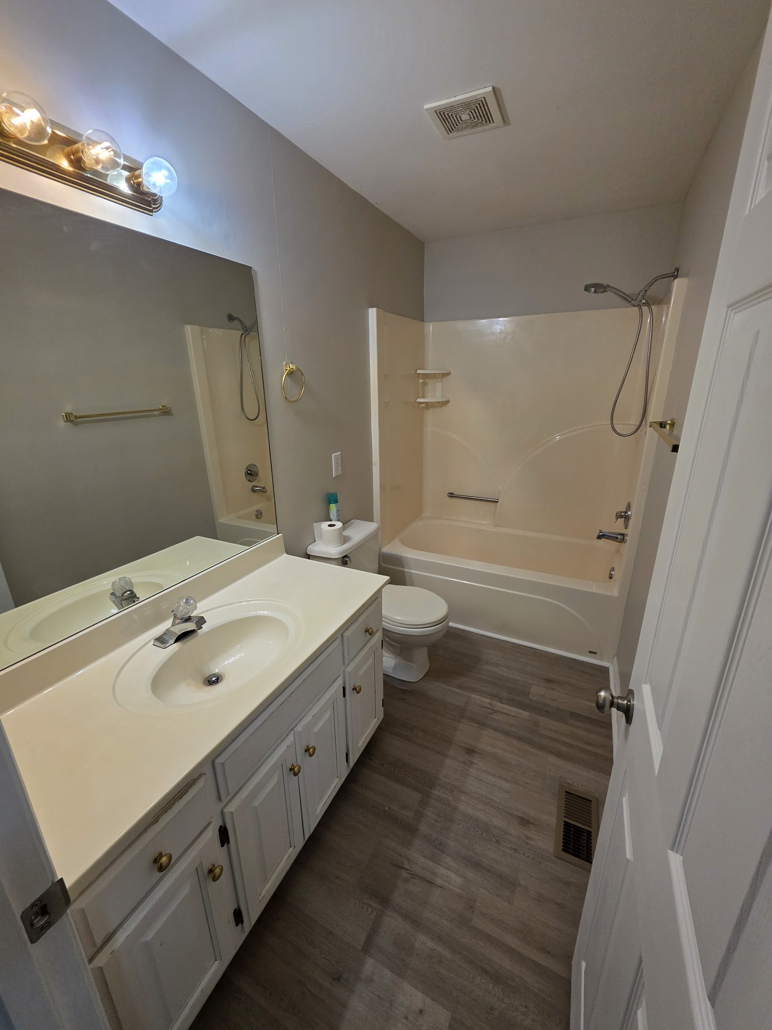102 Cascade Lane Bell Buckle, TN 37020 - Photo 10 of 21 a bathroom with a double vanity sink toilet and shower