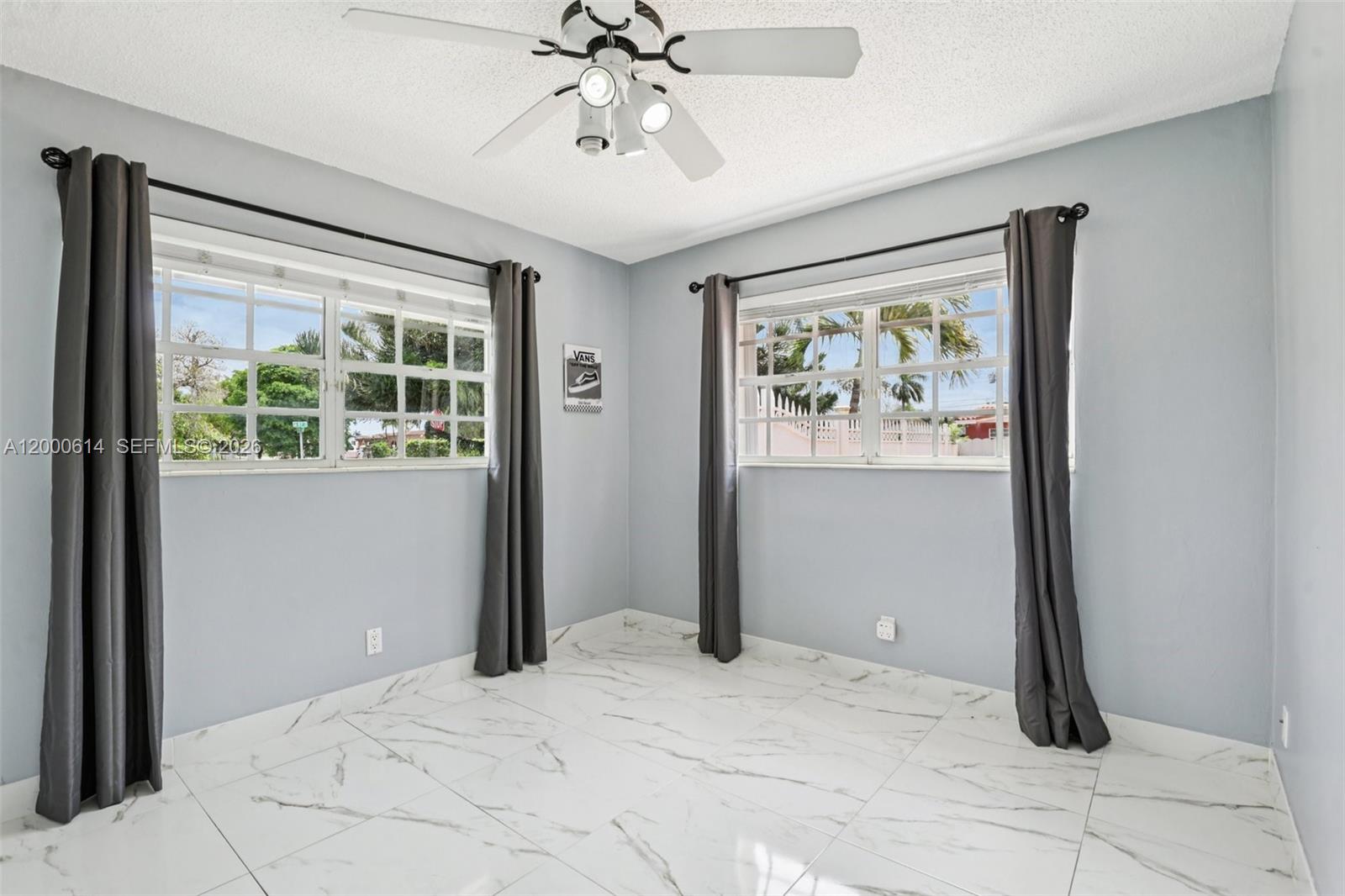 1900 Southwest 87th Court Miami, FL 33165 - Photo 13 of 25