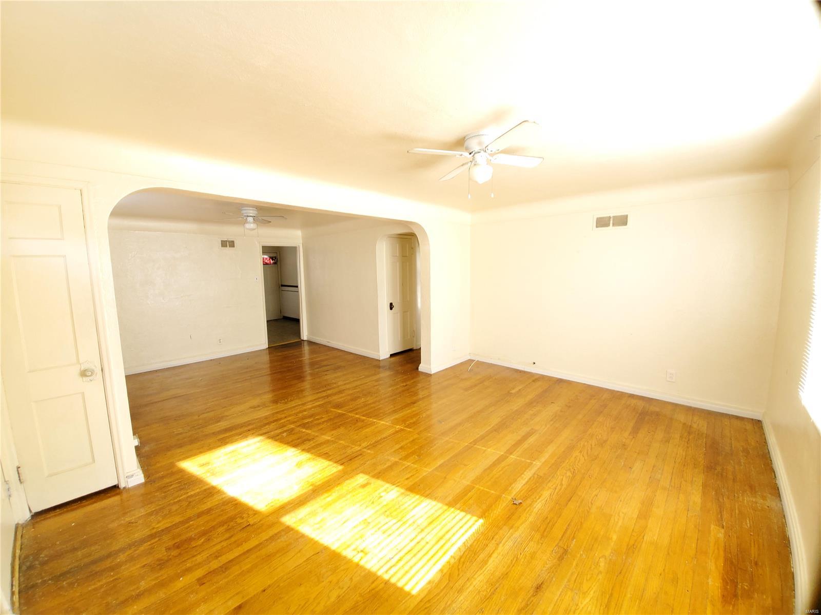 5622 Lucas And Hunt Road St. Louis, MO 63136 - Photo 4 of 12 Gallery Image 4