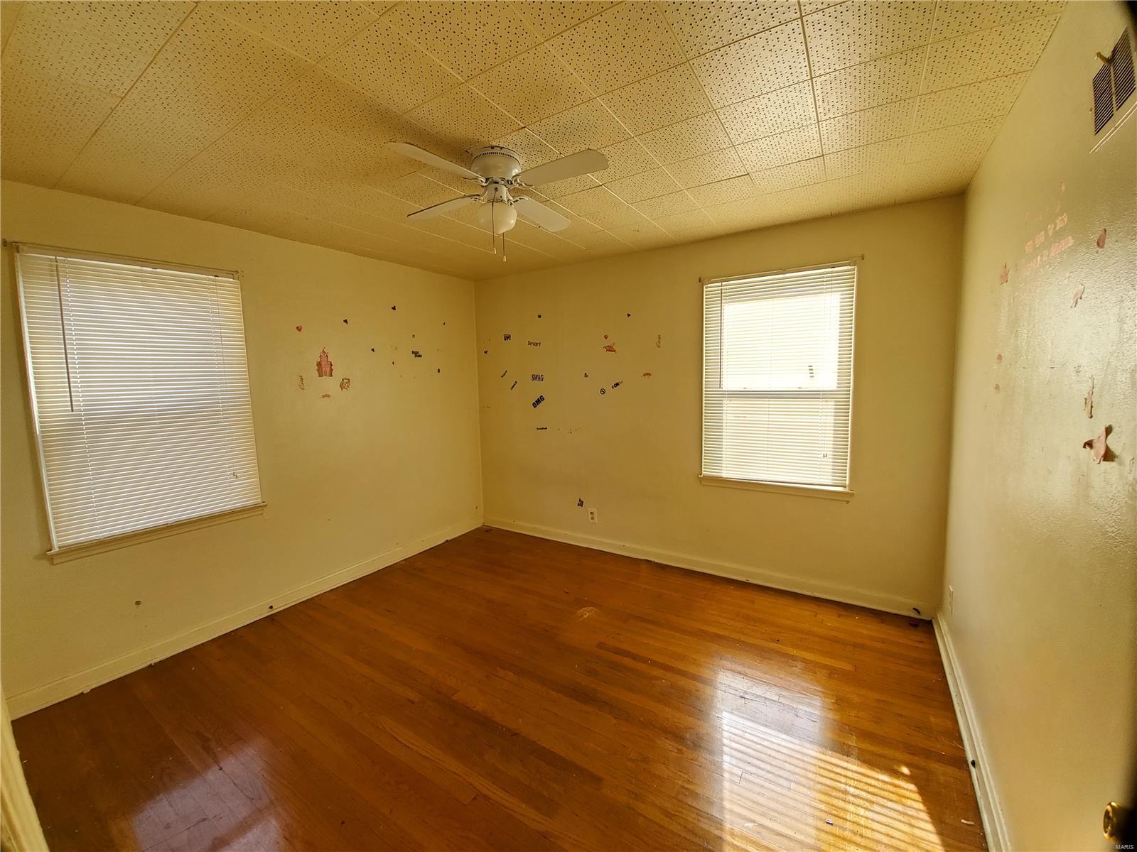 5622 Lucas And Hunt Road St. Louis, MO 63136 - Photo 5 of 12 Gallery Image 5